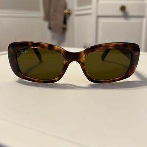 Ray-Ban Sunglasses
